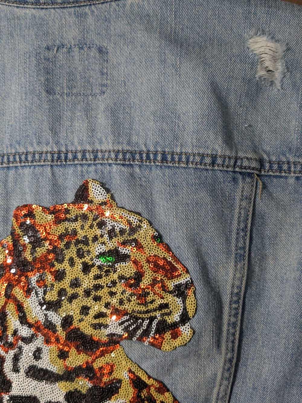 Old Navy Light Blue Denim Jacket with Sequined Leopard Motif - Picture 3 of 6